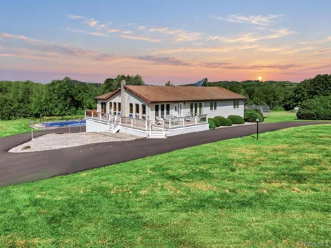 122 Dekay Road
