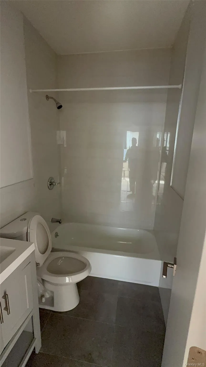2807 3rd Avenue Bronx, NY 10455