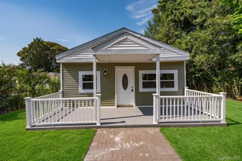 125 Sunset Avenue