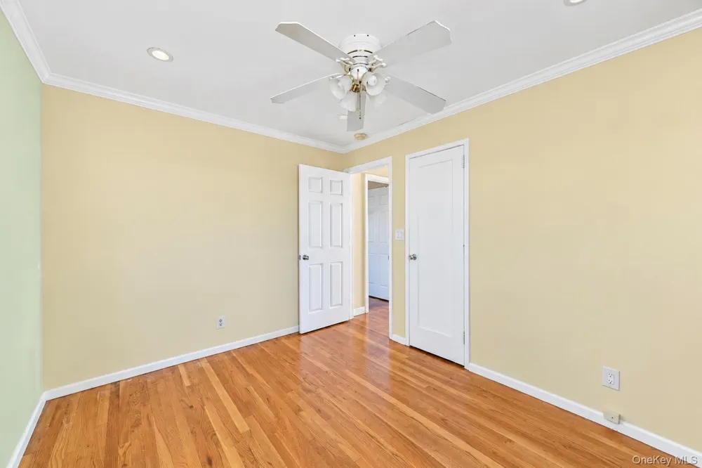 27 Colony Street Hicksville, NY 11801