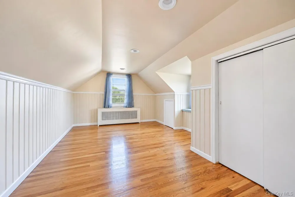 27 Colony Street Hicksville, NY 11801