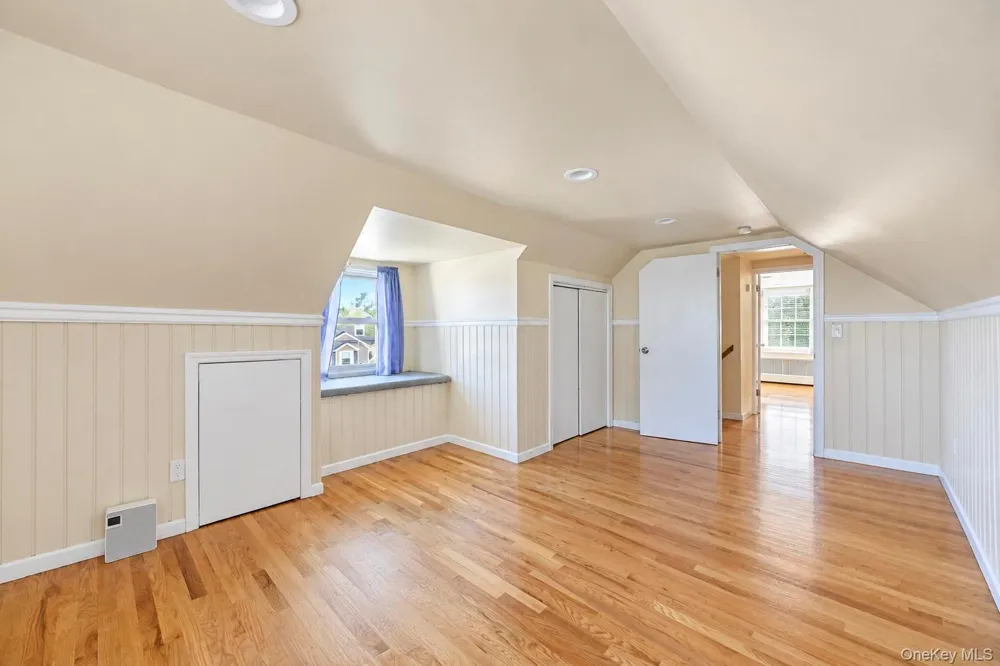 27 Colony Street Hicksville, NY 11801
