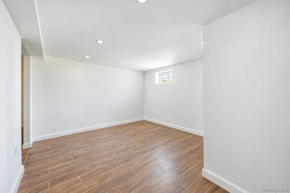 27 Colony Street Hicksville, NY 11801
