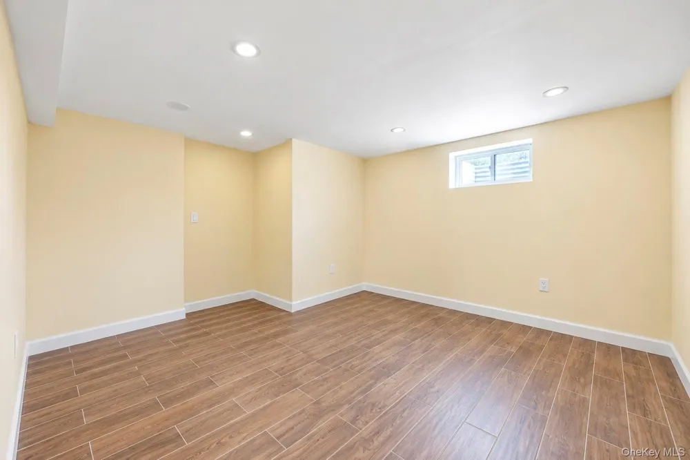 27 Colony Street Hicksville, NY 11801
