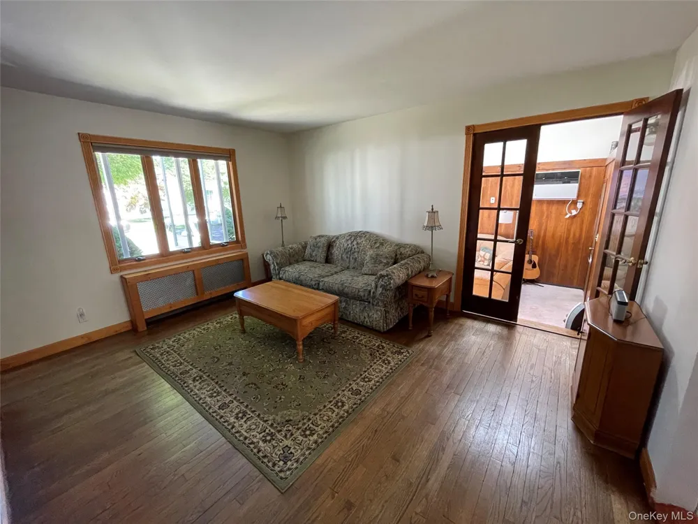 361 S Clinton Avenue Lindenhurst, NY 11757