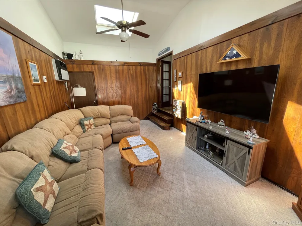 361 S Clinton Avenue Lindenhurst, NY 11757