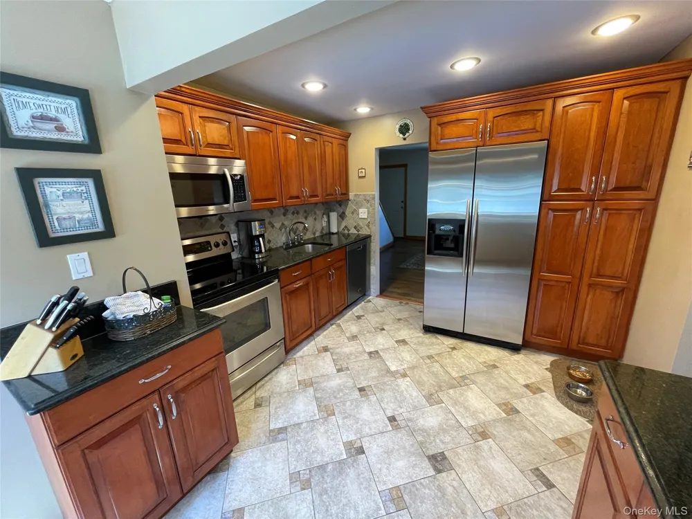 361 S Clinton Avenue Lindenhurst, NY 11757