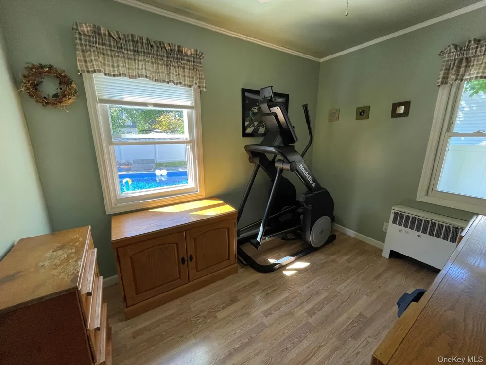 361 S Clinton Avenue Lindenhurst, NY 11757