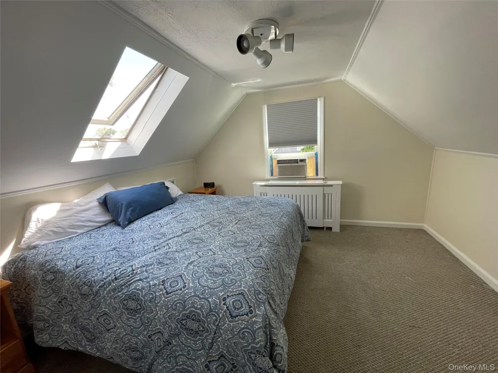 361 S Clinton Avenue Lindenhurst, NY 11757