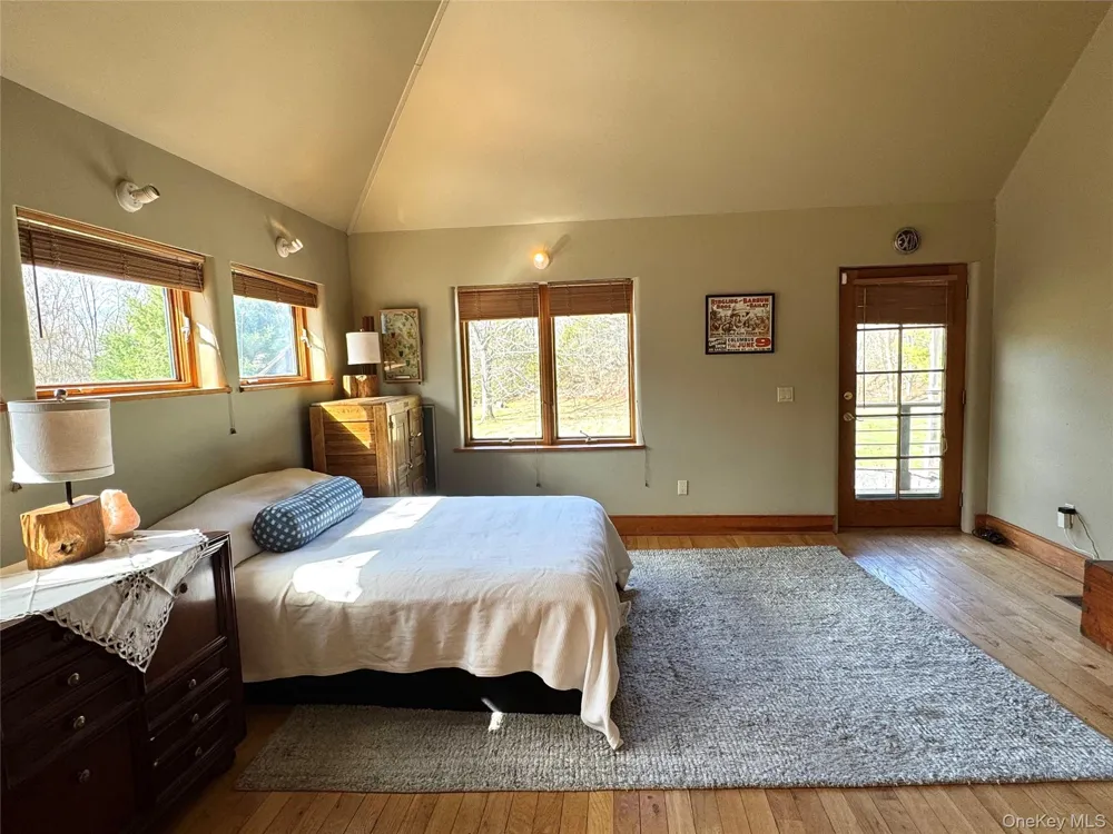 22 Knight Road Clinton Corners, NY 12514