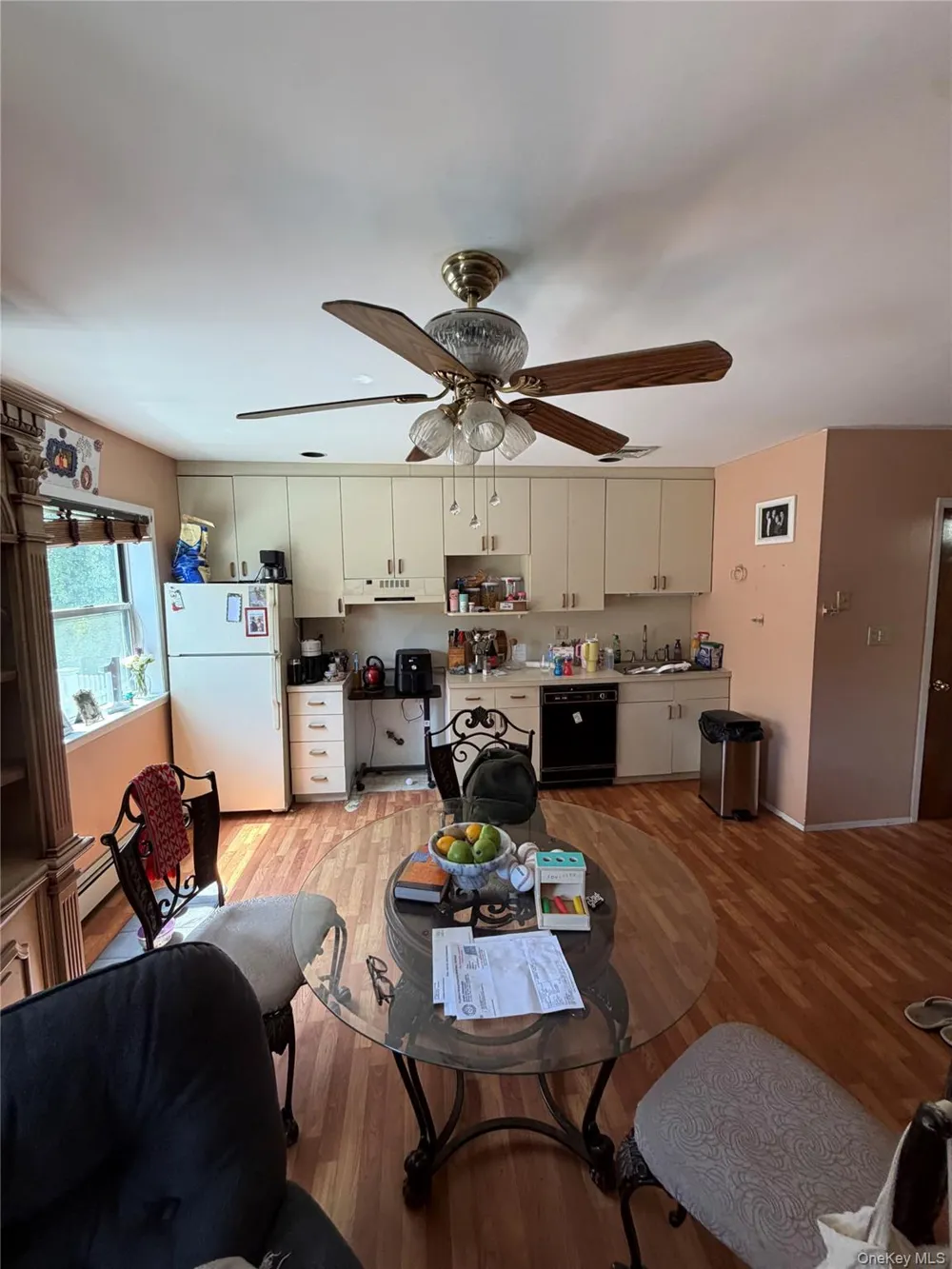 6 Melton Drive W Rockville Centre, NY 11570