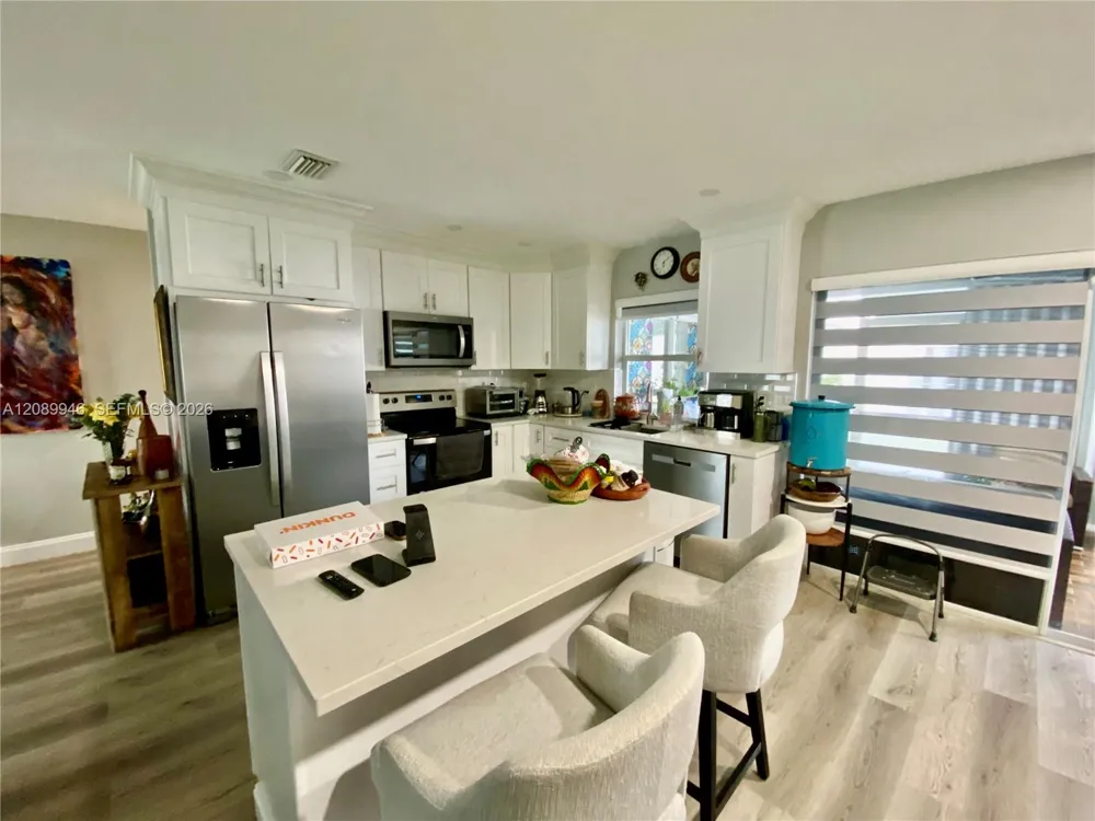 2374 SW 11th Ave Boynton Beach, FL 33426