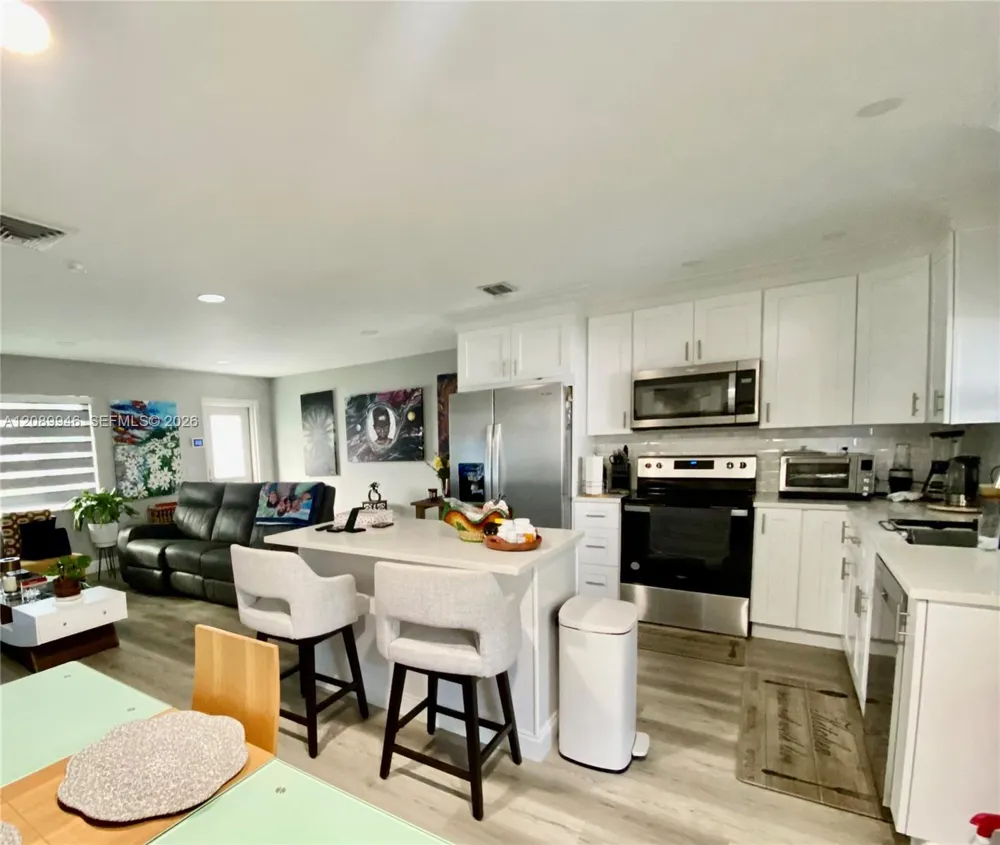 2374 SW 11th Ave Boynton Beach, FL 33426
