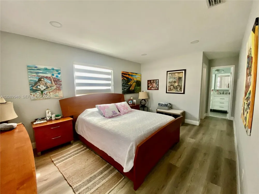 2374 SW 11th Ave Boynton Beach, FL 33426