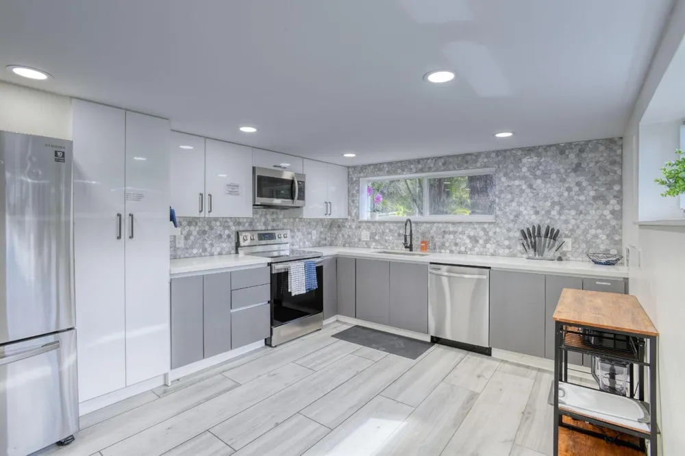 600 SW 12th Street Fort Lauderdale, FL 33315