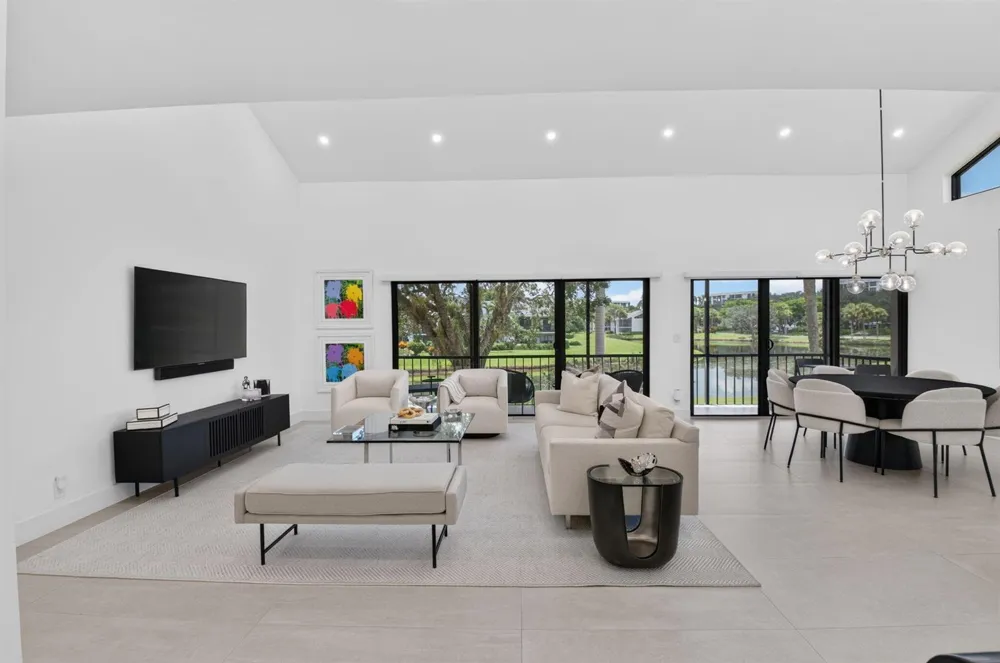 7710 Lakeside Boulevard Boca Raton, FL 33434