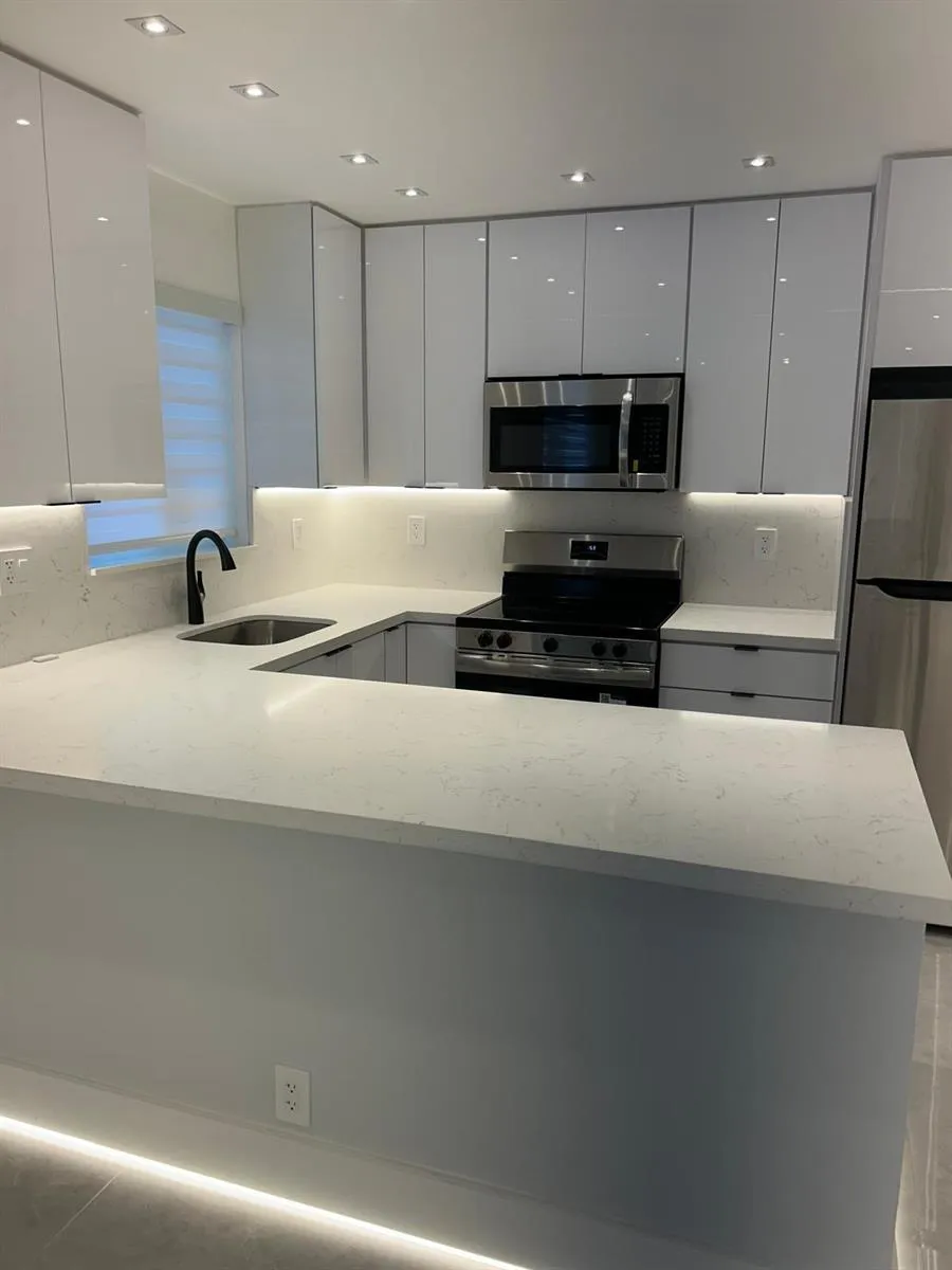 2860 NE 14th Street Causeway #405 Pompano Beach, FL 33062