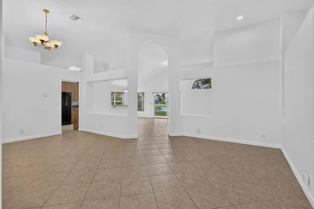4003 W Hamilton Key West Palm Beach, FL 33411