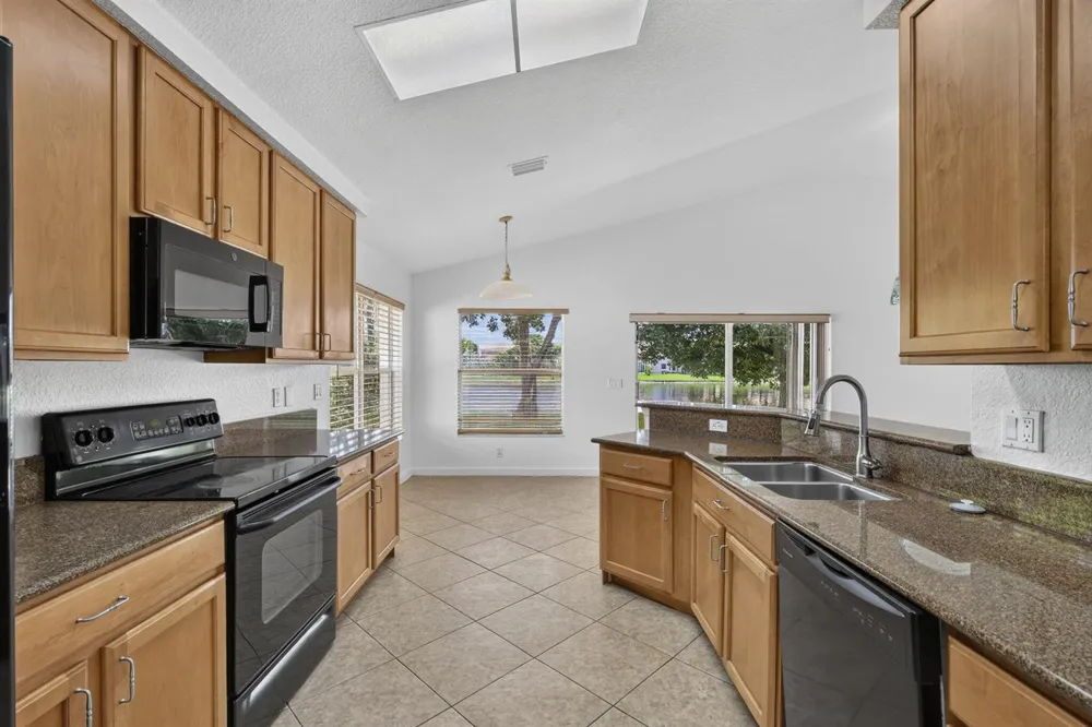 4003 W Hamilton Key West Palm Beach, FL 33411