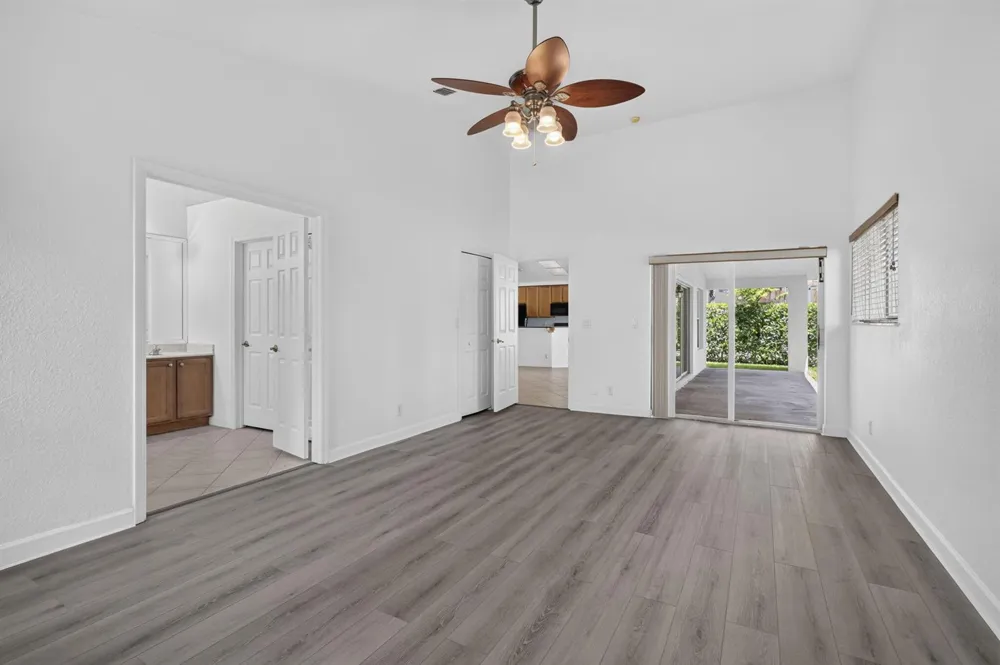 4003 W Hamilton Key West Palm Beach, FL 33411