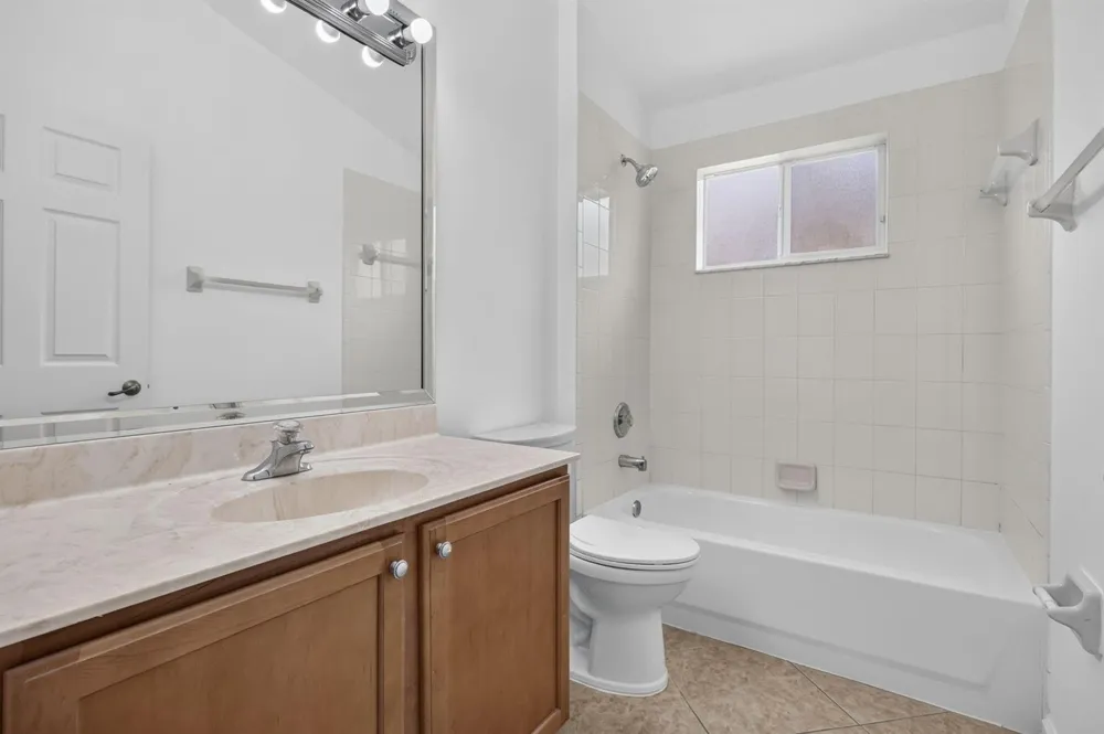 4003 W Hamilton Key West Palm Beach, FL 33411