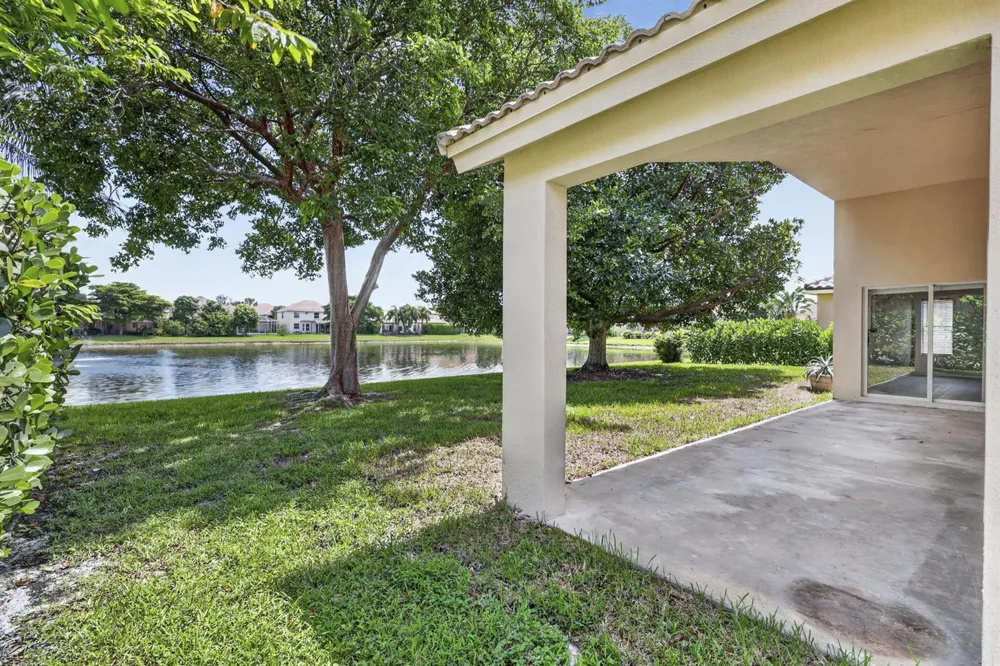 4003 W Hamilton Key West Palm Beach, FL 33411
