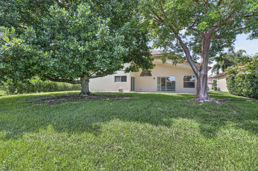 4003 W Hamilton Key West Palm Beach, FL 33411