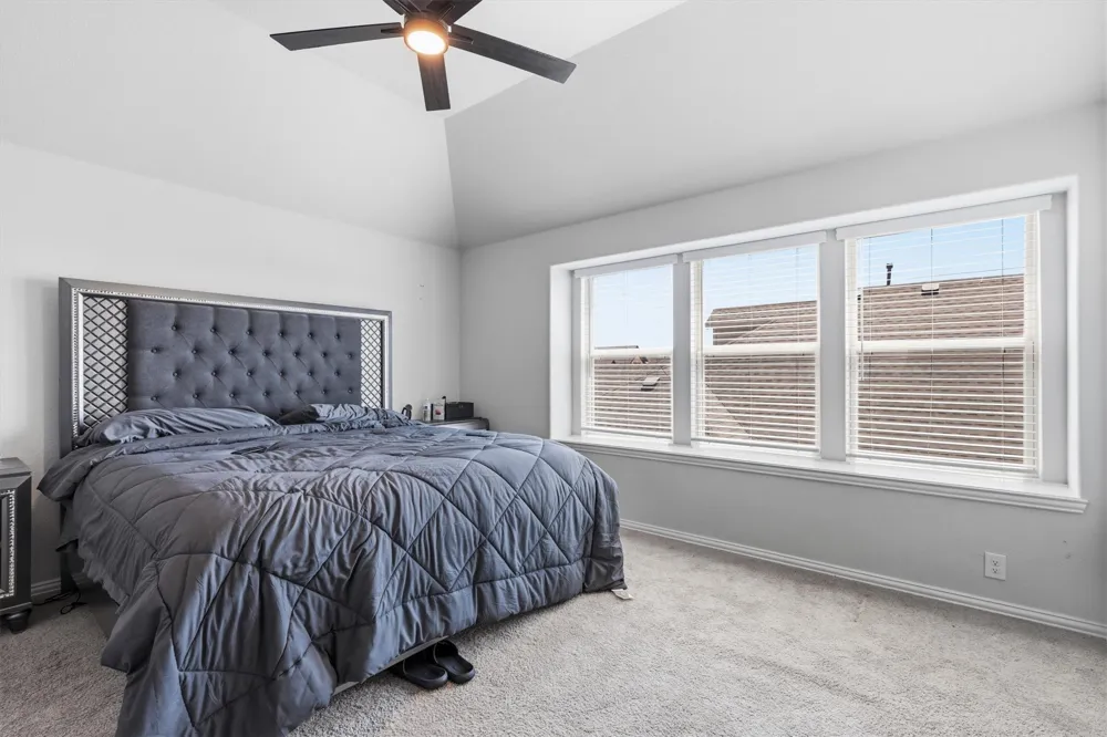 1959 Cedarwood Drive Glenn Heights, TX 75154