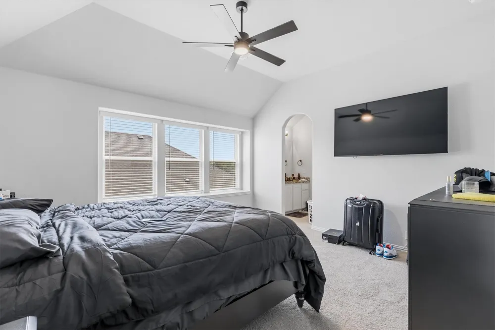 1959 Cedarwood Drive Glenn Heights, TX 75154