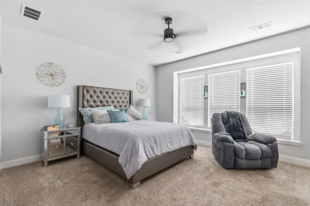 1959 Cedarwood Drive Glenn Heights, TX 75154
