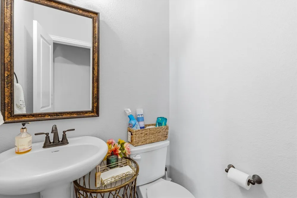 1959 Cedarwood Drive Glenn Heights, TX 75154