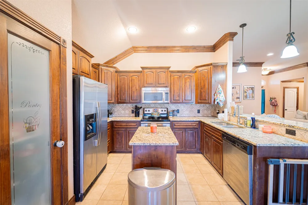 818 Flat Water Drive Abilene, TX 79602