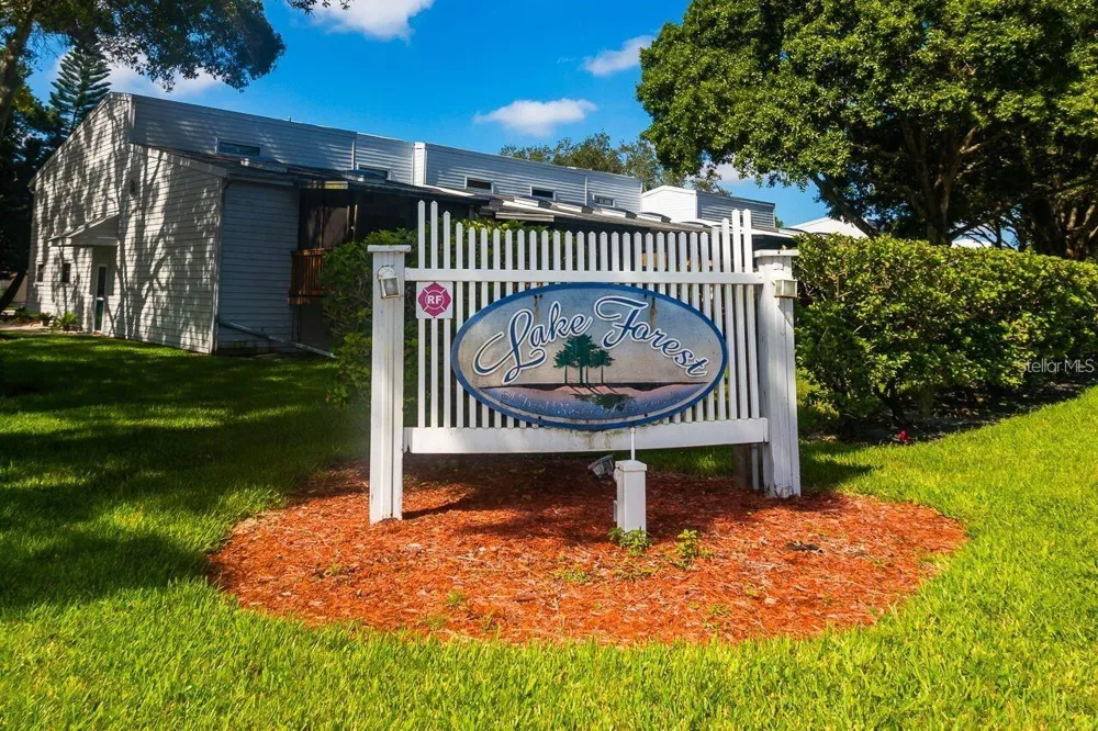 6410 92ND PLACE #1401 Pinellas Park, FL 33782