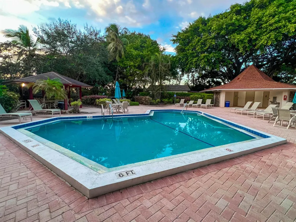 3050 Palm Aire Drive #602 Pompano Beach, FL 33069