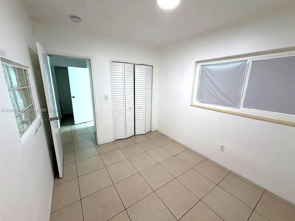 1255 W 64th Ter #0 Hialeah, FL 33012