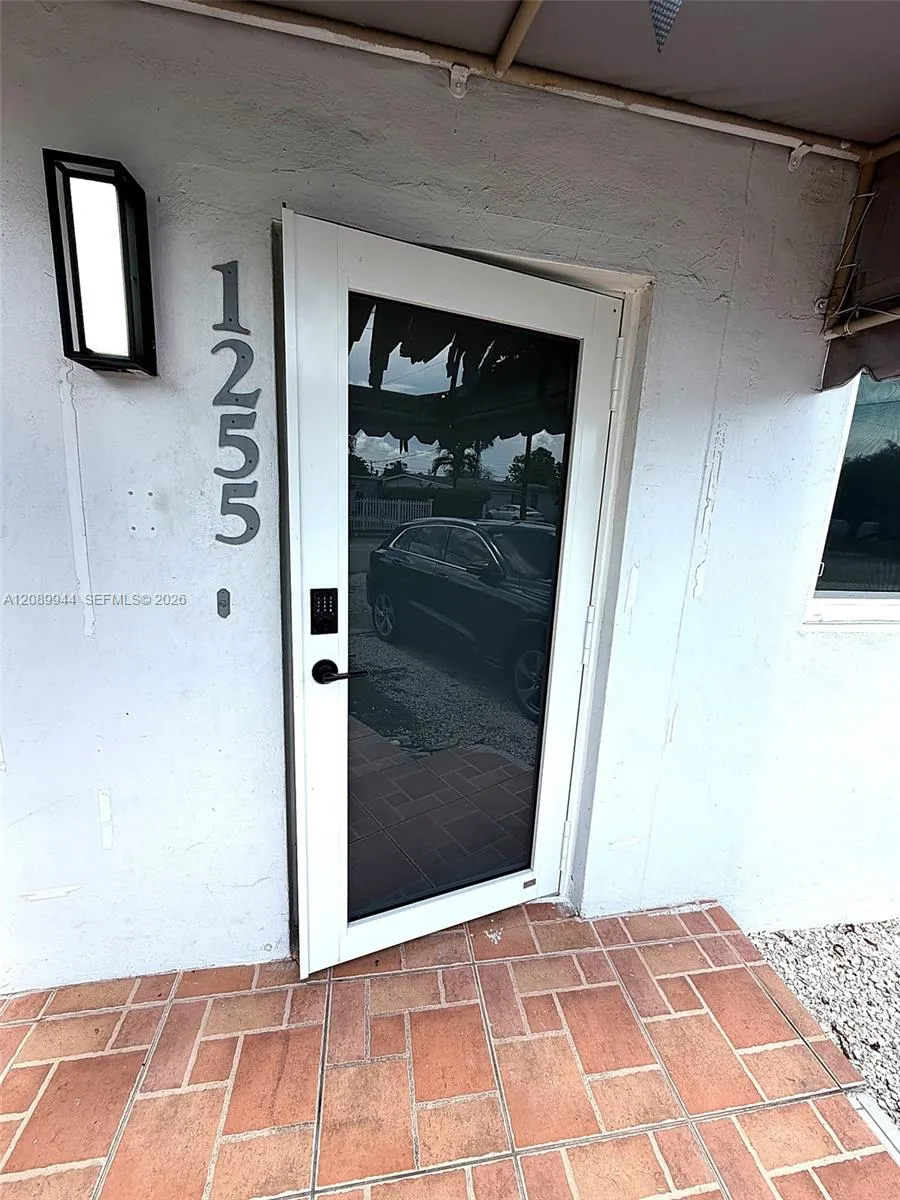 1255 W 64th Ter #0 Hialeah, FL 33012