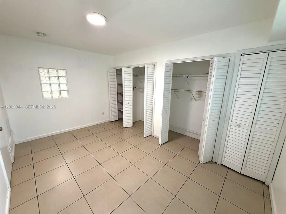1255 W 64th Ter #0 Hialeah, FL 33012