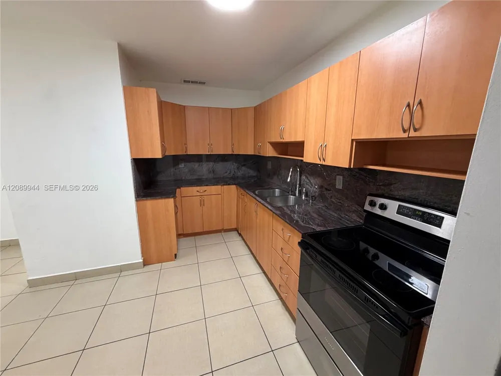 1255 W 64th Ter #0 Hialeah, FL 33012