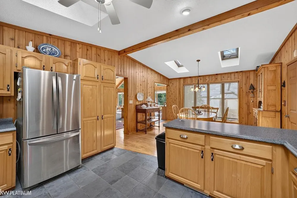 15801 SHUBERT Highway Krakow Township, MI 49707
