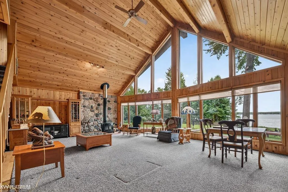 15801 SHUBERT Highway Krakow Township, MI 49707