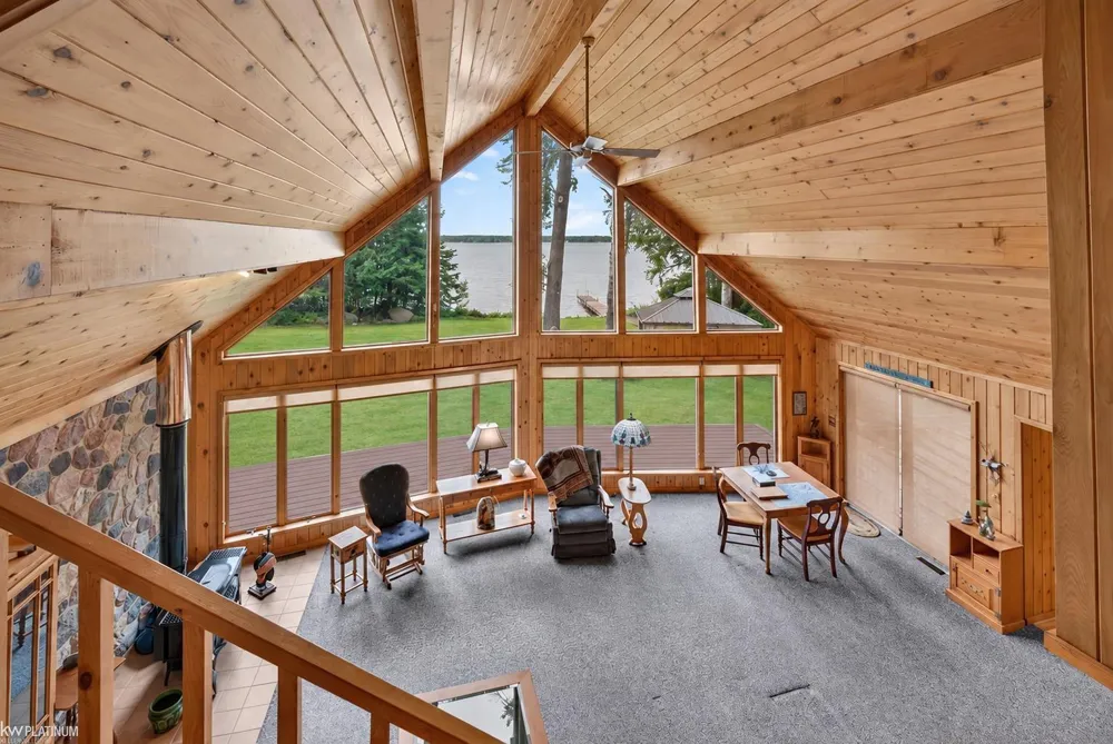 15801 SHUBERT Highway Krakow Township, MI 49707