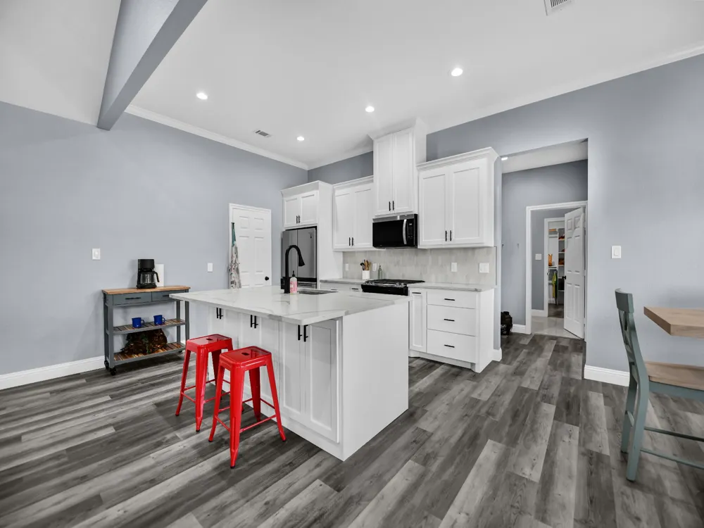 1017 Don Eve Court Azle, TX 76020