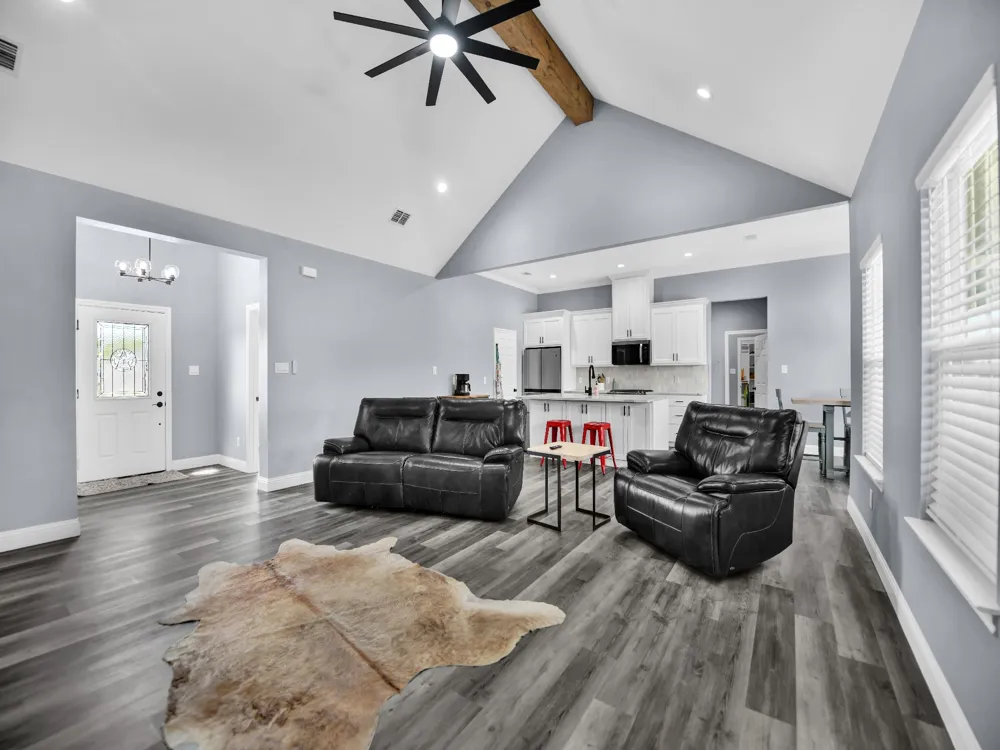 1017 Don Eve Court Azle, TX 76020