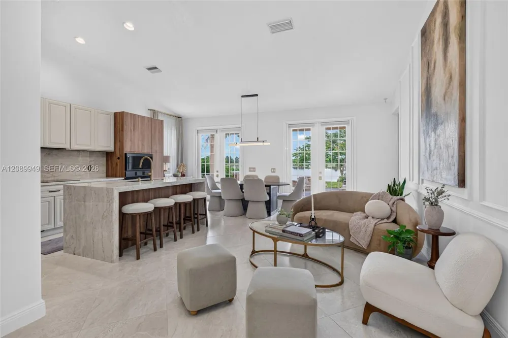 820 Falling Water Rd Weston, FL 33326
