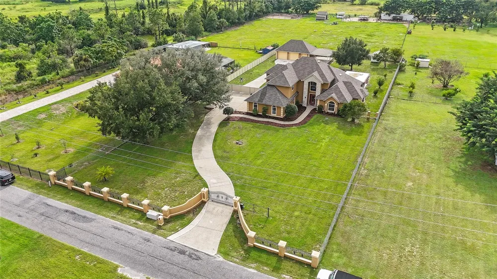 12901 PHILLIPS ROAD Groveland, FL 34736