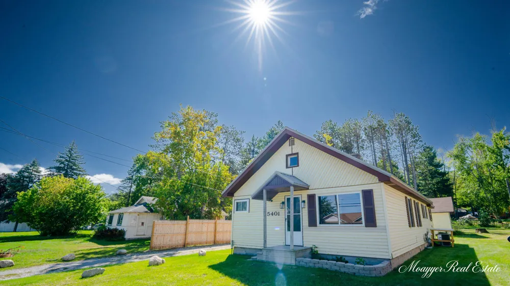 5401 W Houghton Lake Drive Houghton Lake, MI 48629