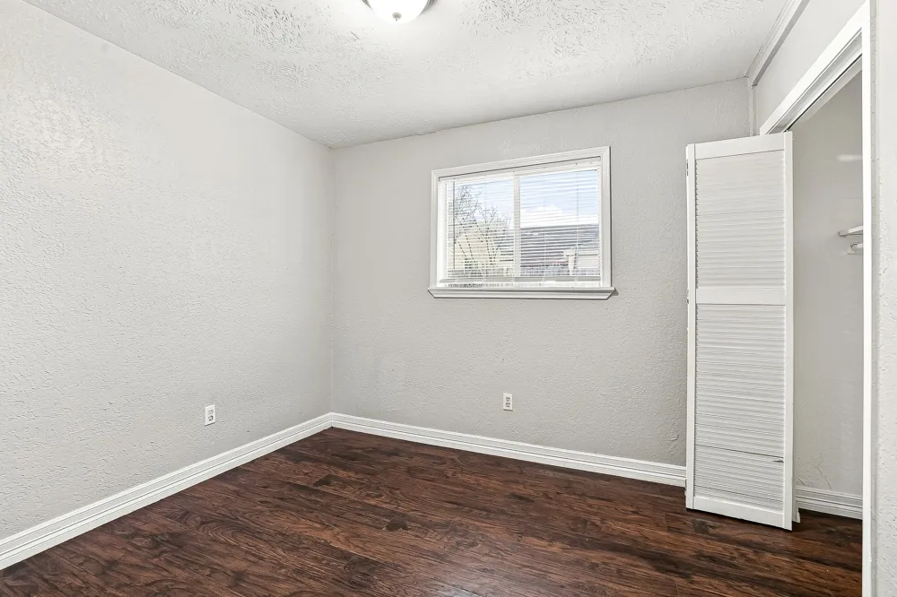 1379 Dell Dale Street Channelview, TX 77530