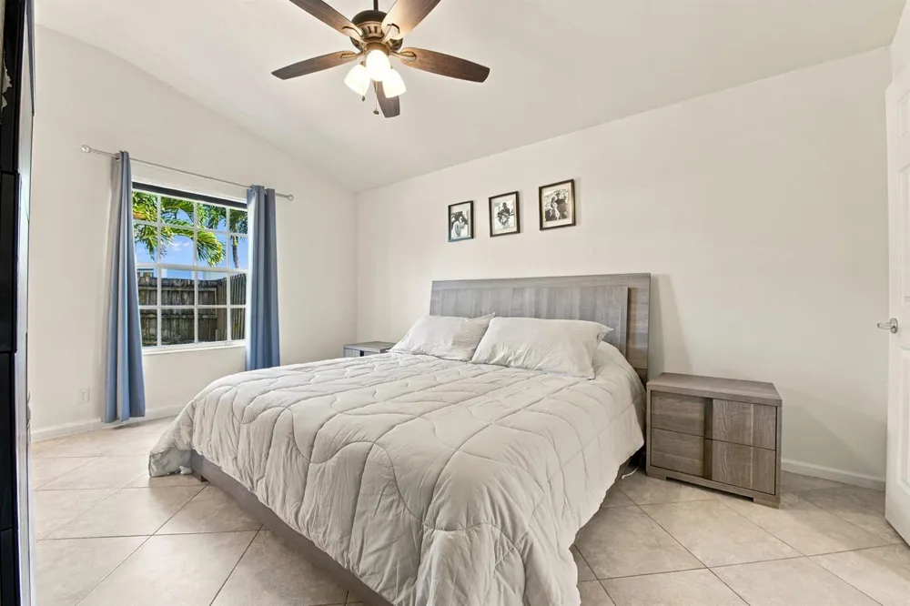 14 HEATHER TRACE DRIVE Boynton Beach, FL 33436
