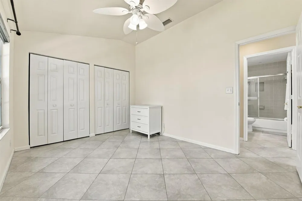 14 HEATHER TRACE DRIVE Boynton Beach, FL 33436