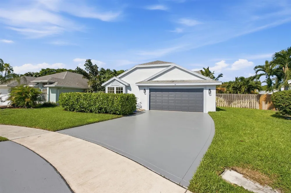 14 HEATHER TRACE DRIVE Boynton Beach, FL 33436